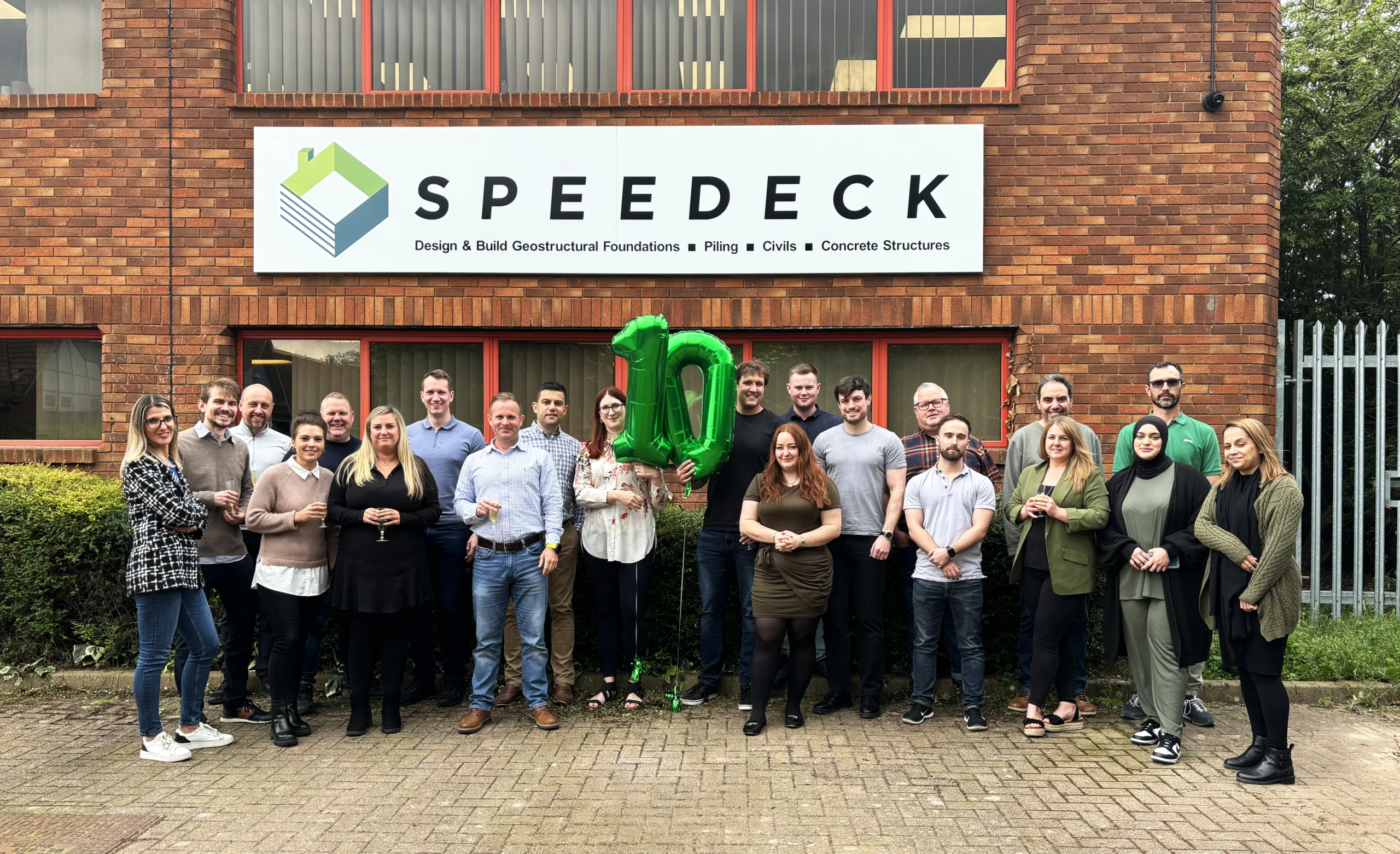 SPEEDECK Foundations Team Photo