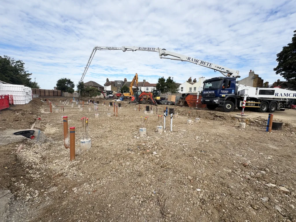 Concrete pour at Footscray Road 2