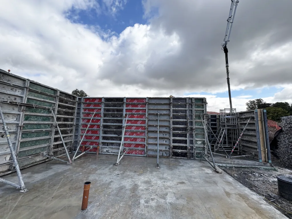 Hazeley Road Alfred Homes RC Wall SPEEDECK