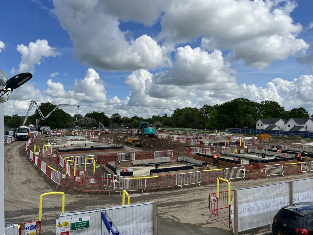 Dark Lane Foundation Construction from SPEEDECK