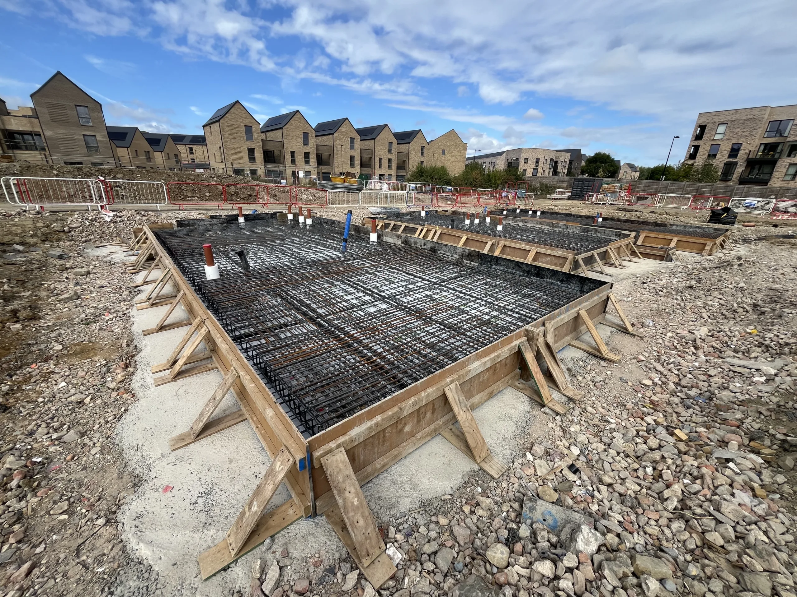 Piled raft foundation construction with SPEEDECK Foundations 3