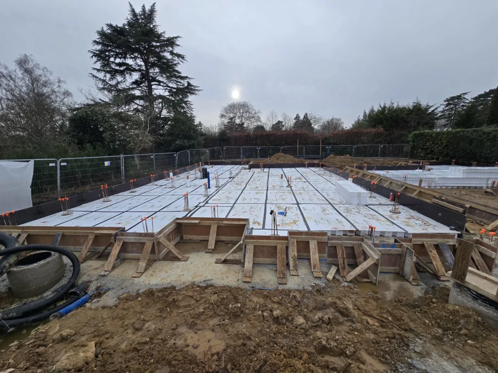 Heave protection from SPEEDECK at Cobham